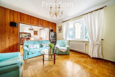 Przedwojenny Szeregowiec na Starych Bielanach.