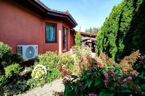Dom 210,5 m2, z warsztatem 199,7 m2