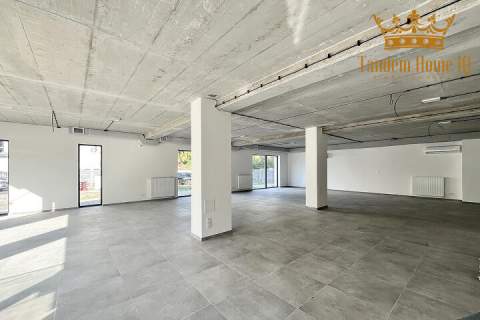 Do wynajęcia wolnostojący budynek na wynajem 757m2 - Ursus