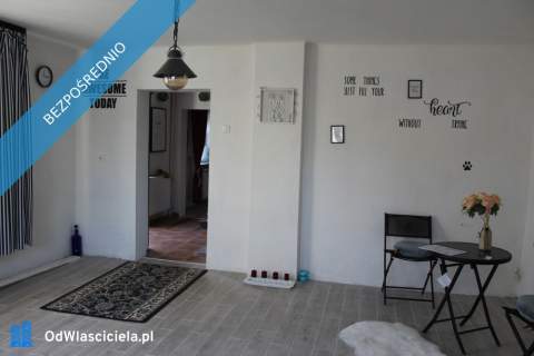 Dom po remoncie w dobrej lokalizacji z działką