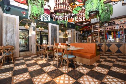 Atrakcyjny LOKAL-pod restaurację/handel/usługi