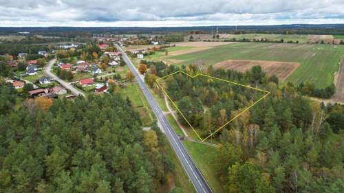 Działka inwestycyjna przy drodze DK-21.