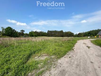 Ładnie położona działka budowlana w Cegielniku