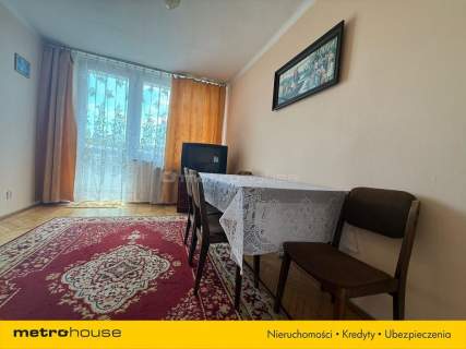 Trzy pokoje salon Al. Tysiąclecia