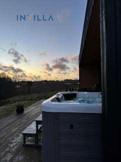 Dom nad jeziorem, jJacuzzi, sauna, kominek