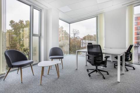 Powierzchni biurowej w lokalizacji Regus Grójecka