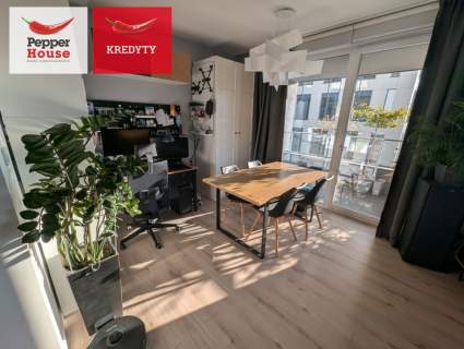 Nowoczesny apartament z garażem i loggią
