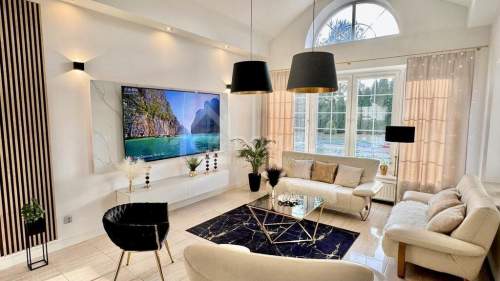 Luksusowa rezydencja Bungalow Amerykański Staszów