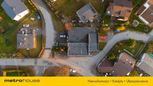 Obiekt usługowy z powierzchnią mieszkalną 430 m2.