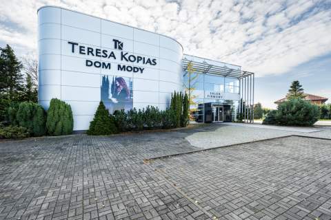 Sprzedam prestiżowy obiekt komercyjny.