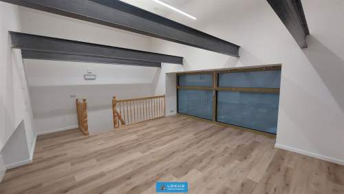 Lokal handlowy usługowy biurowy 166 m2 parking