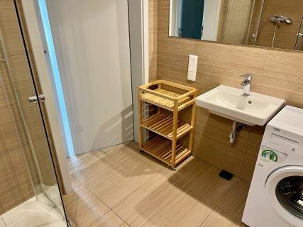 Kameralny apartament z parkingiem na Dąbrowie