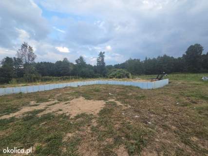 Działka budowlana 1200 m z fundamentami