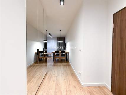 Apartament z klimatyzacją i 2 balkonami - od zaraz