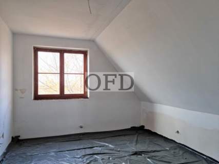 DOM/CHRZĄSTAWA WIELKA/DZIAŁKA 5000m2
