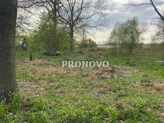 Działka budowlana na 10 domów przy wodzie