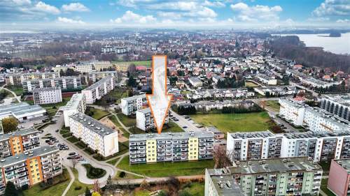 Mieszkanie 3 pokojowe z loggią. 1 piętro