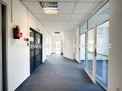Lokal użytkowy na sprzedaż, 306,04 m2, Sieradz