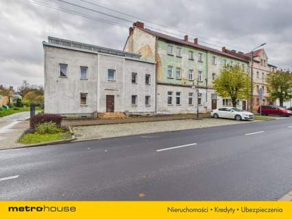 Lokale użytkowe i lokal mieszkalny - Węgliniec 