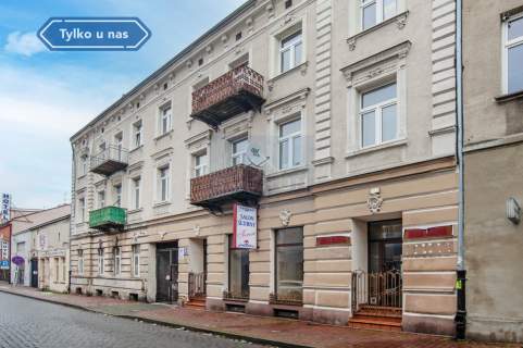 Lokal na wynajem z witryną/ Centrum