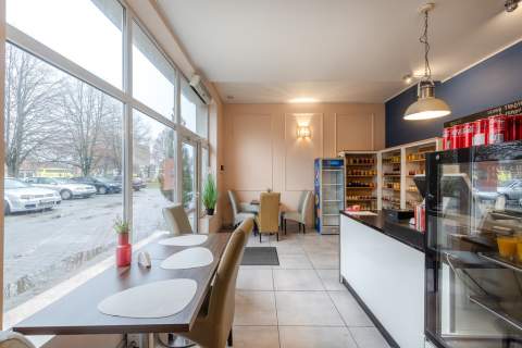 Lokal usługowy Wyposażony Blisko Centrum