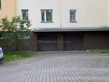 Oddz. Kuchnia dwa pokoje Samodzielny Garaż Balkon