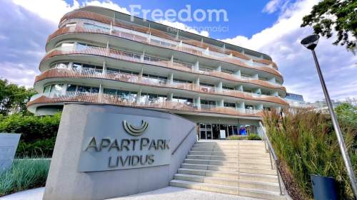 Apartament z panoramicznym widokiem lasu w Lividus