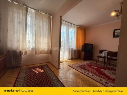 Trzy pokoje salon Al. Tysiąclecia