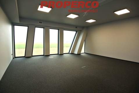 Obiekt magazynowo biurowy 3317m2 gm. Stare Babice