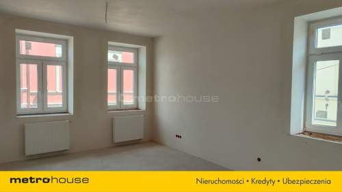 4-pokojowe mieszkanie na sprzedaż w rynku, NOWE,