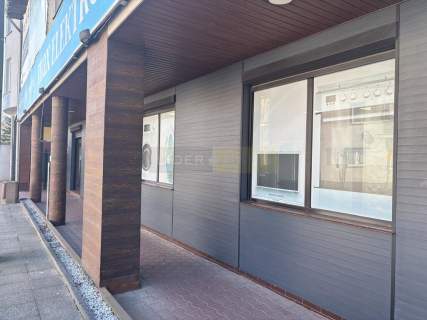 LOKAL HANDLOWO-USŁUGOWY W ŚCISŁYM CENTRUM
