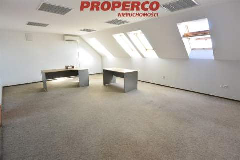 Lokal pow. 44 m2, Daleszyce, Centrum