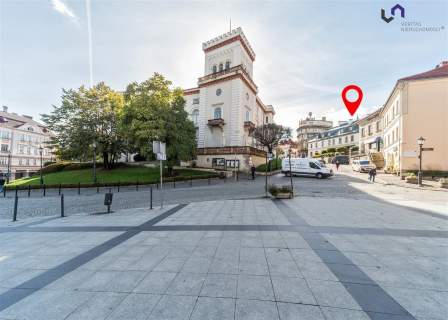 Nieruchomość komercyjna na sprzedaż, 1032,28 m2, Bielsko-Biała