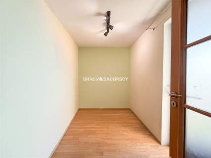 3-pok z garażem, balkon - dla rodziny