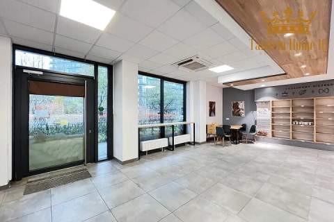 Do wynajęcia lokal handlowo-usługowy gotowy na wynajem 70m2 -...