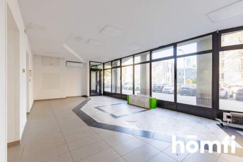 Sprzedaż lokal 141m2 podpiwniczenie centrum