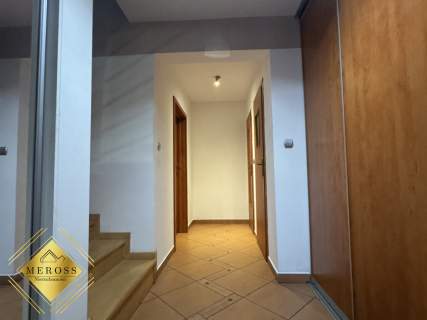 Dom na sprzedaż, 180 m2, Poczesna