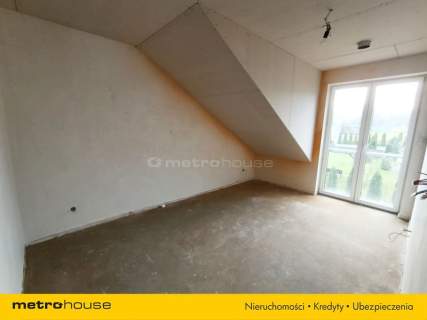 Nowoczesny dom w zabudowie szeregowej blisko Kielc