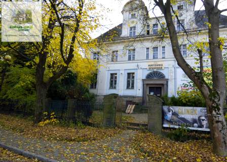 Duszniki-Zdrój, obiekt do adaptacji przy głównej ulicy, WZ