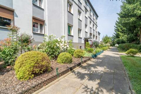 Gotowe do zamieszkania, zielona okolica garaż