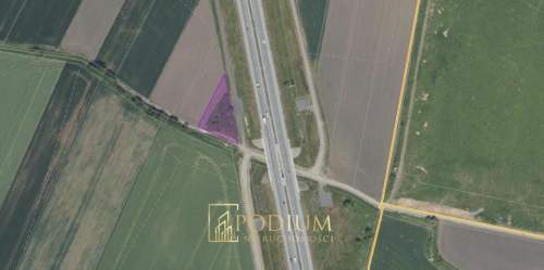 Działka rolna Tyniec Mały przy drodze asfaltowej