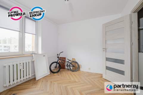 3 pokoje z oddzielną kuchnią gotowe do wprowadzeni