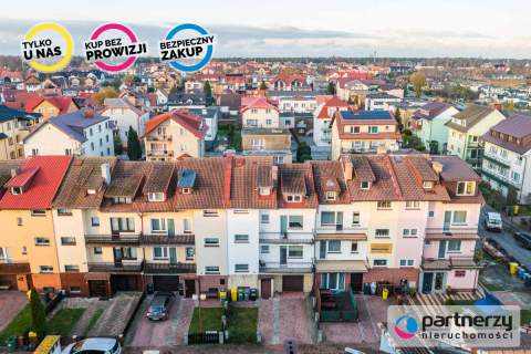 DOM Z 6 NIEZALEŻNYMI APARTAMENTAMI W ŁEBIE