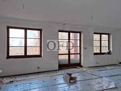 DOM/CHRZĄSTAWA WIELKA/DZIAŁKA 5000m2
