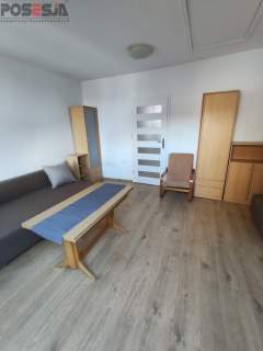 Podzamcze 2-pok. mieszkanie z niezależną kuchnią