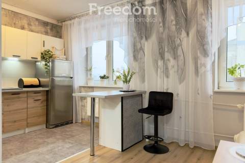 Dwupoziomowe mieszkanie, 82,20 m2, ul. Łęgska 41