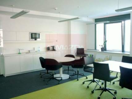 Biuro do wynajęcia, 181 m2, Warszawa