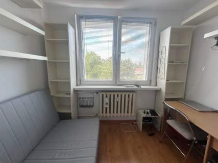 Przytulne studio w świetnej lokalizacji, gotowe do zamieszkania...