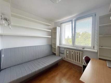 Przytulne studio w świetnej lokalizacji, gotowe do zamieszkania...