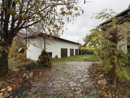 Dom dwurodzinny w pobliżu Magelanki.